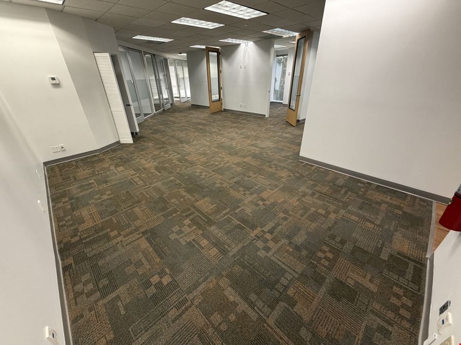 2099 SF Suite 250 Professional and Medical Office Space