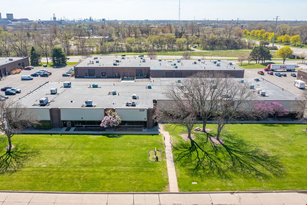 15301 Century Dr