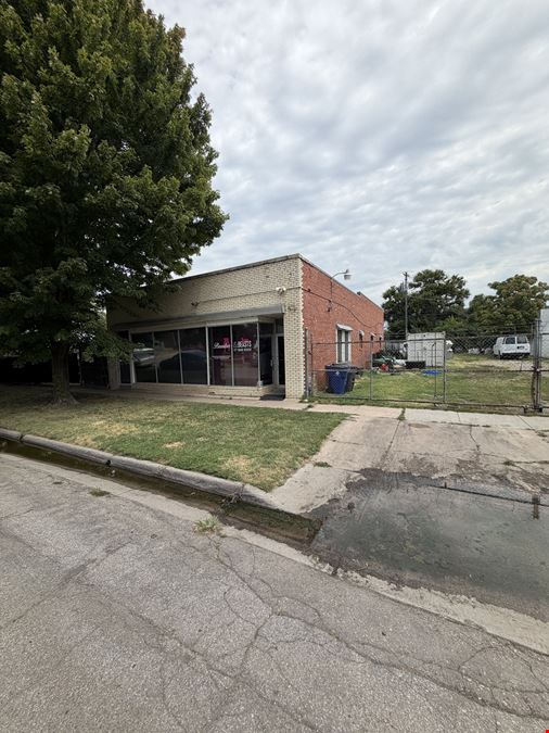 Pattie Street Flex Space with Yard