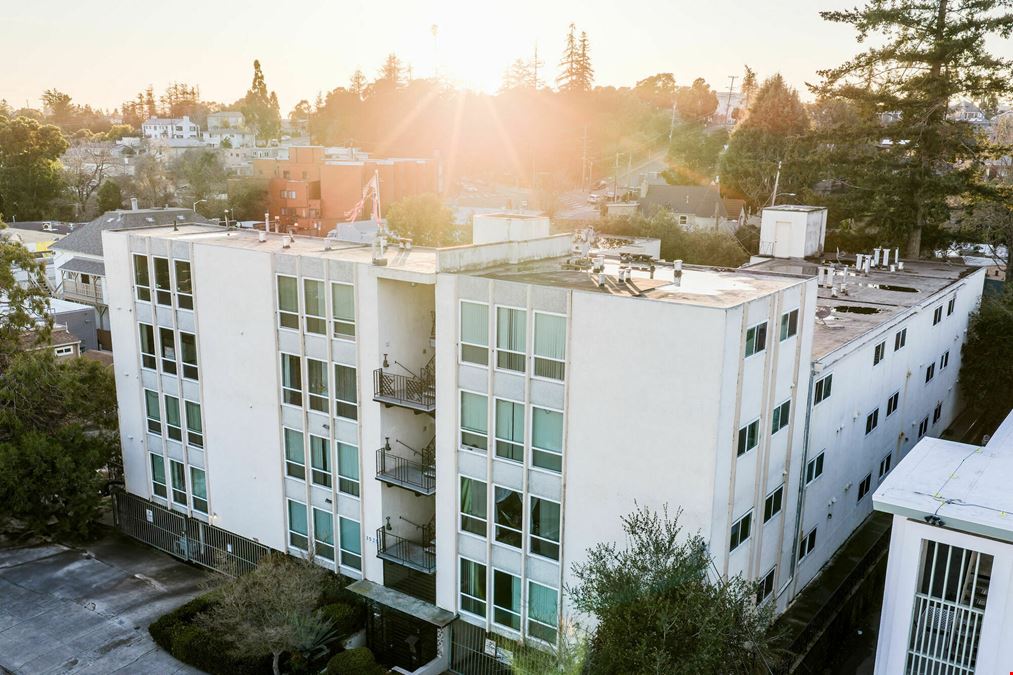 Dimond Apartments