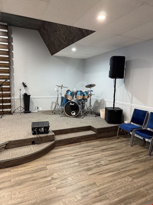820 Providence Blvd