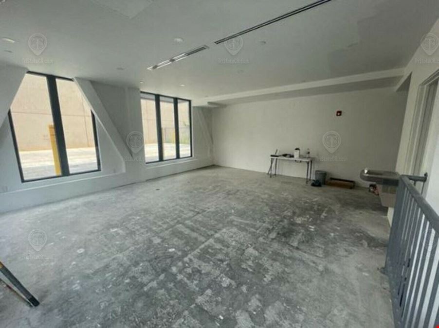 3,700 SF | 2801 Tilden Avenue | Retail/Community Facility with Glass Frontage & High Ceilings for Lease