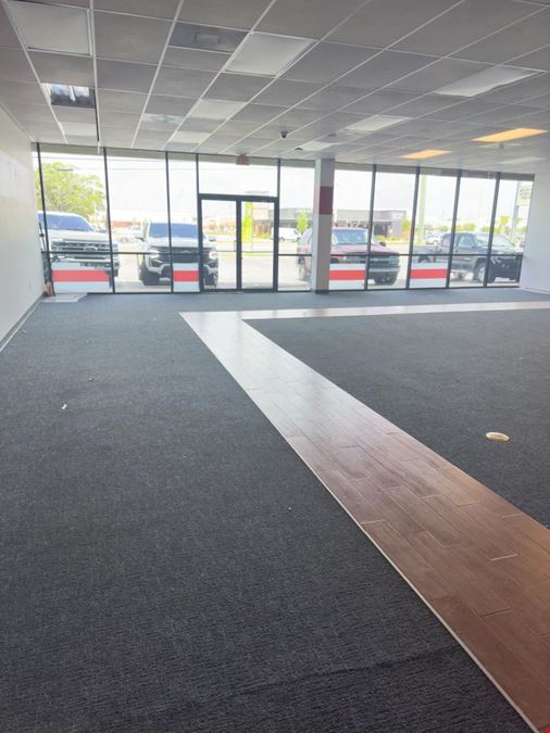 7000 N Davis Hwy Pensacola National Anchor
