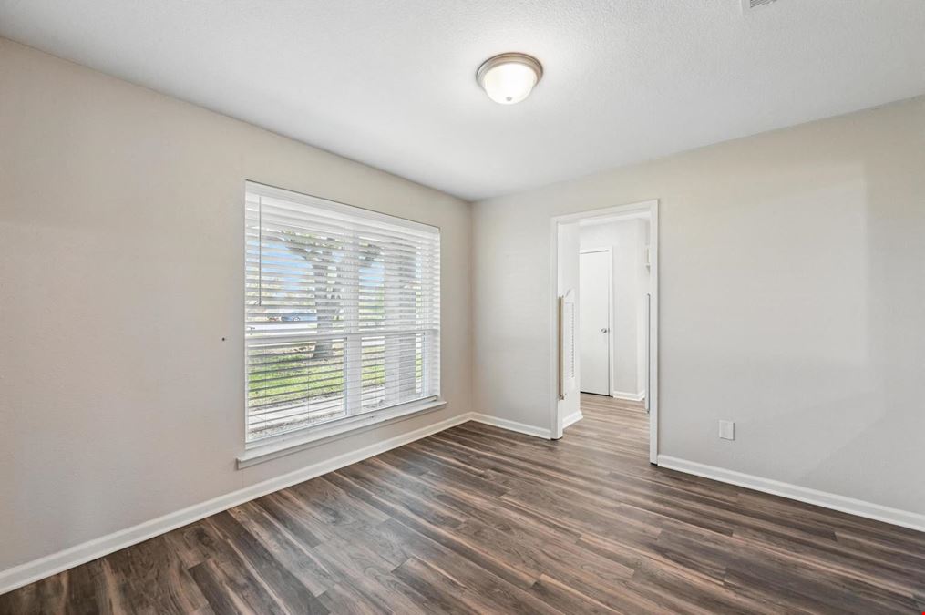 300 Paul Wilson Rd