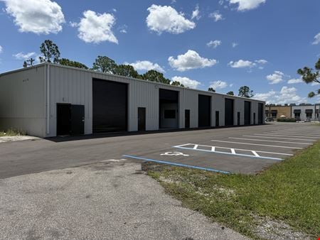 Preview of Industrial space for Rent at 6130 Idlewild St