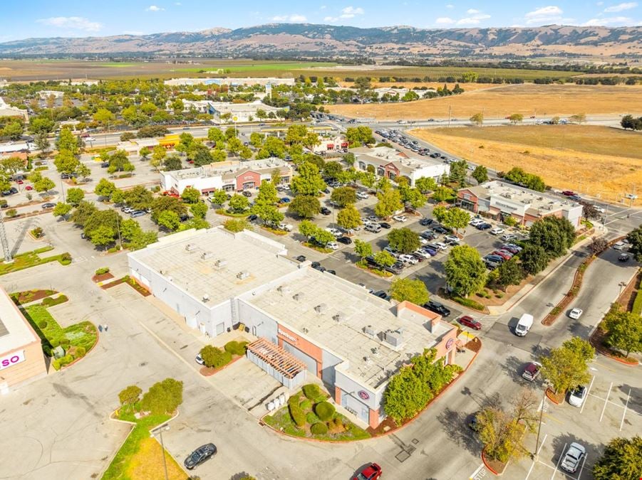 Vitamin Shoppe, Verizon Wireless & Shops at Gilroy Crossing