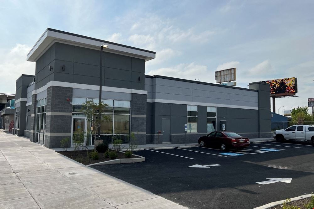 1,250 SF | 40 E Oregon Ave | New Retail Space in South Philly