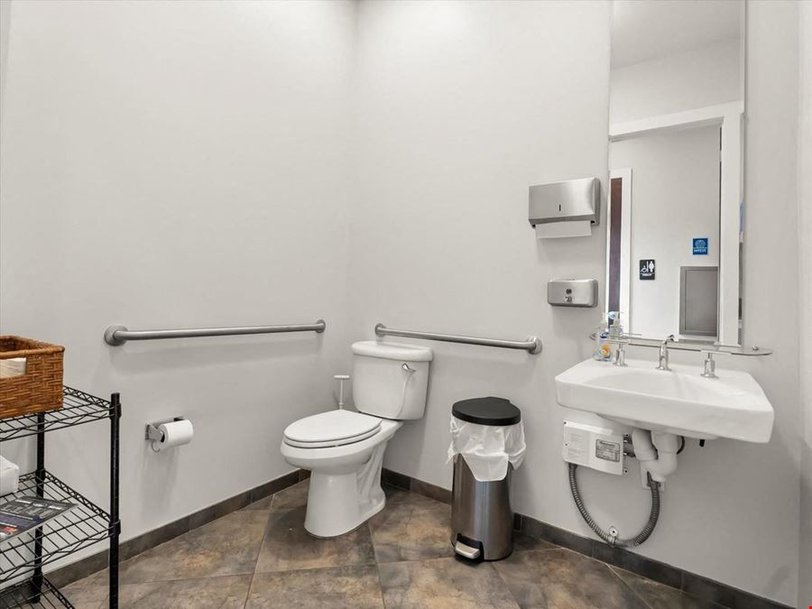 Turnkey Freestanding Office in Baldwin Park