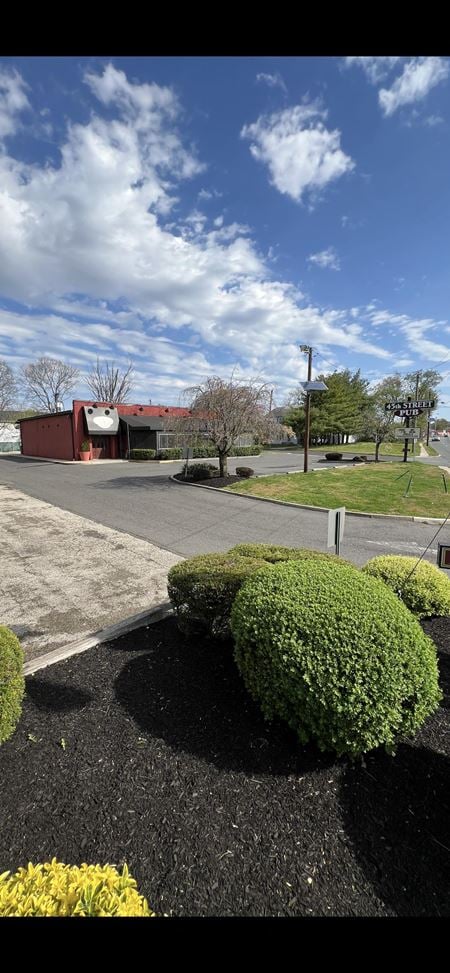 Preview of Retail space for Sale at 2545 45th Street