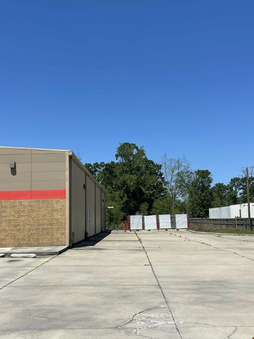 Prime Retail Space Available in St. Amant