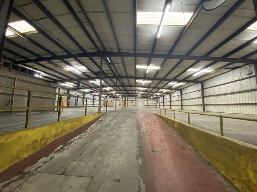 Flexible Industrial Warehouse for Lease in Growing North Escambia County