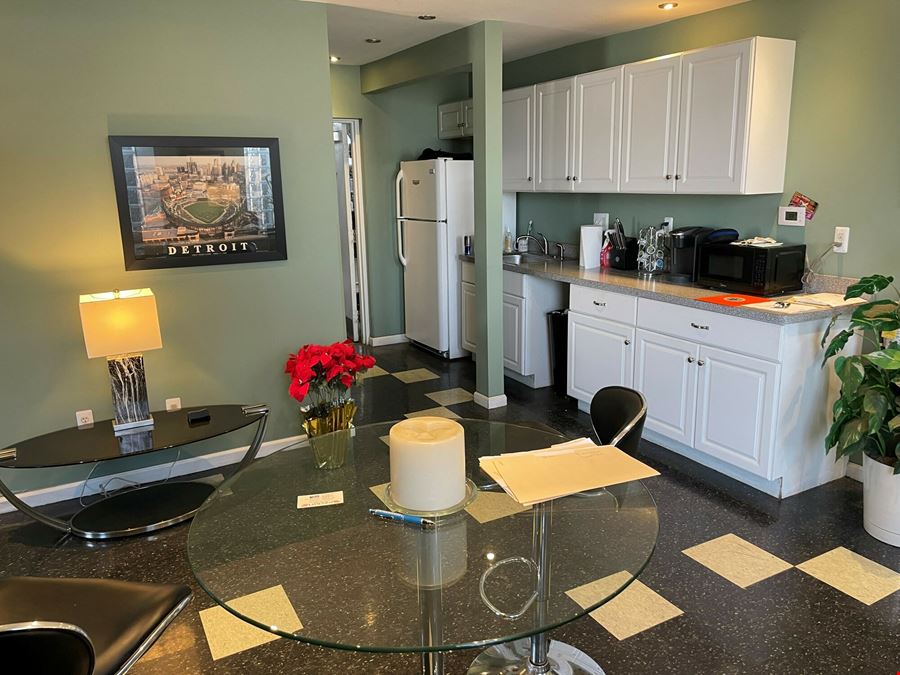 30744 Groesbeck Hwy