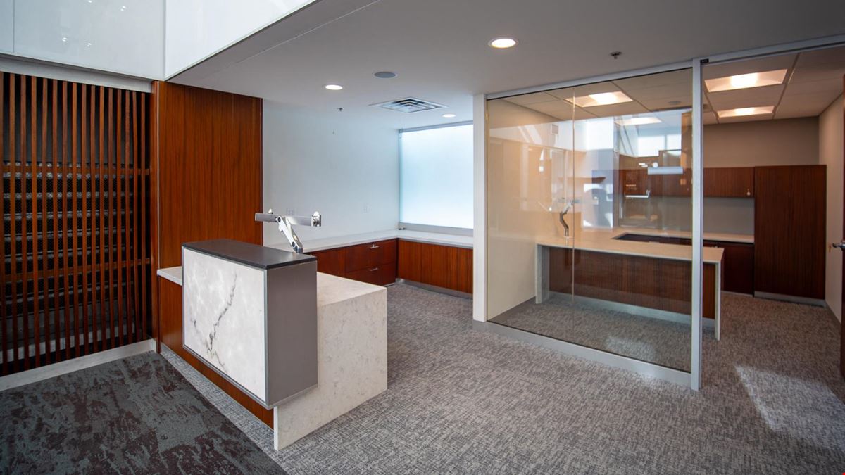 Marriott Subway Level Suites