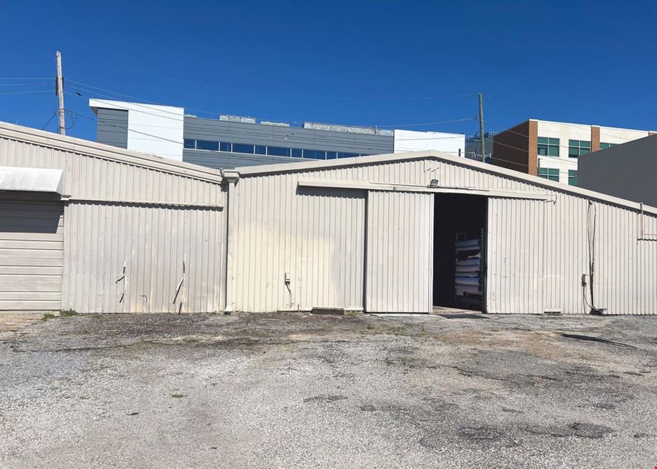 Warehouse / Showroom / Office