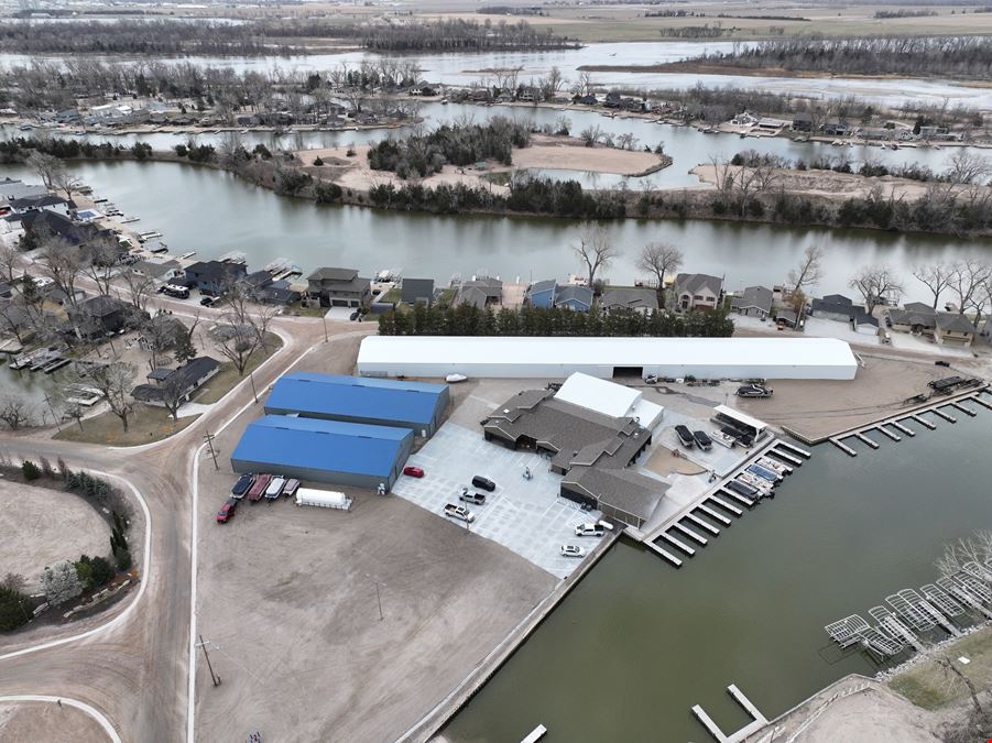 WOODCLIFF MARINA