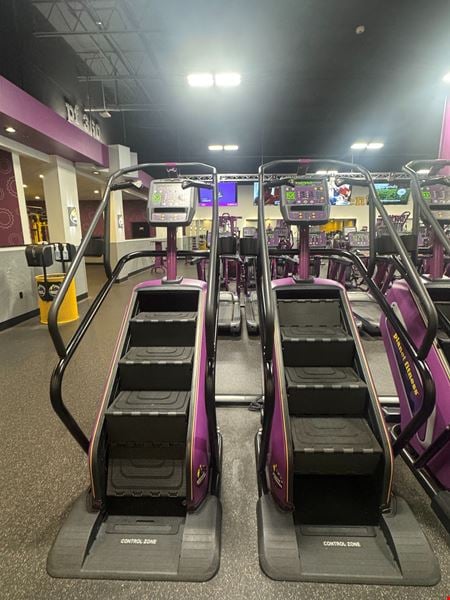 Preview of Retail space for Sale at 7528 S Anthony Blvd