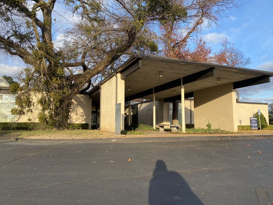 2500 McGee Drive - HiPoint Building