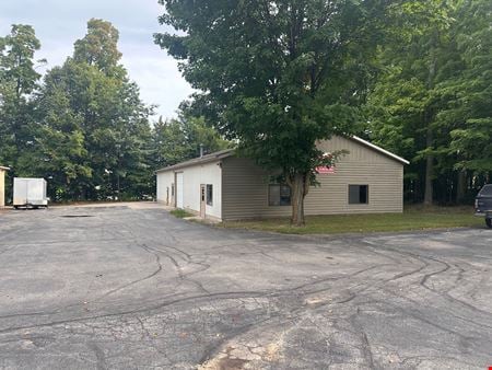 Preview of Industrial space for Rent at 528 Hughes Dr