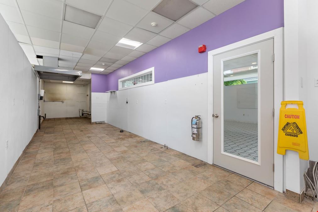 Well-located 2,924 SF Stand-alone Commercial Building in Merrimac, MA