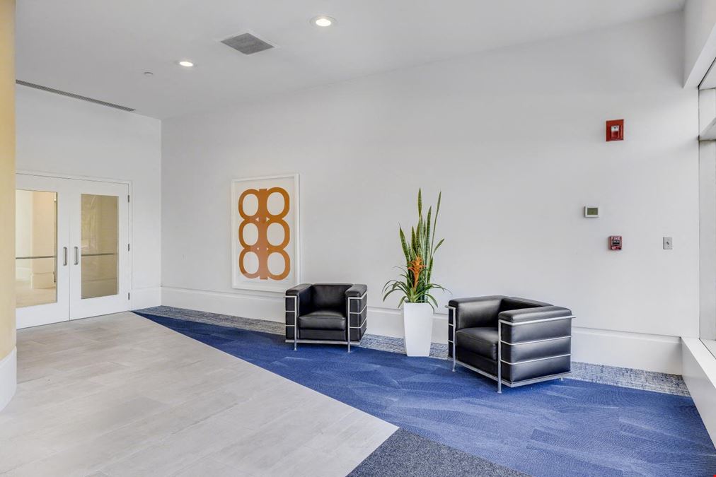 130 New Boston Street - KS Labs @Woburn Village