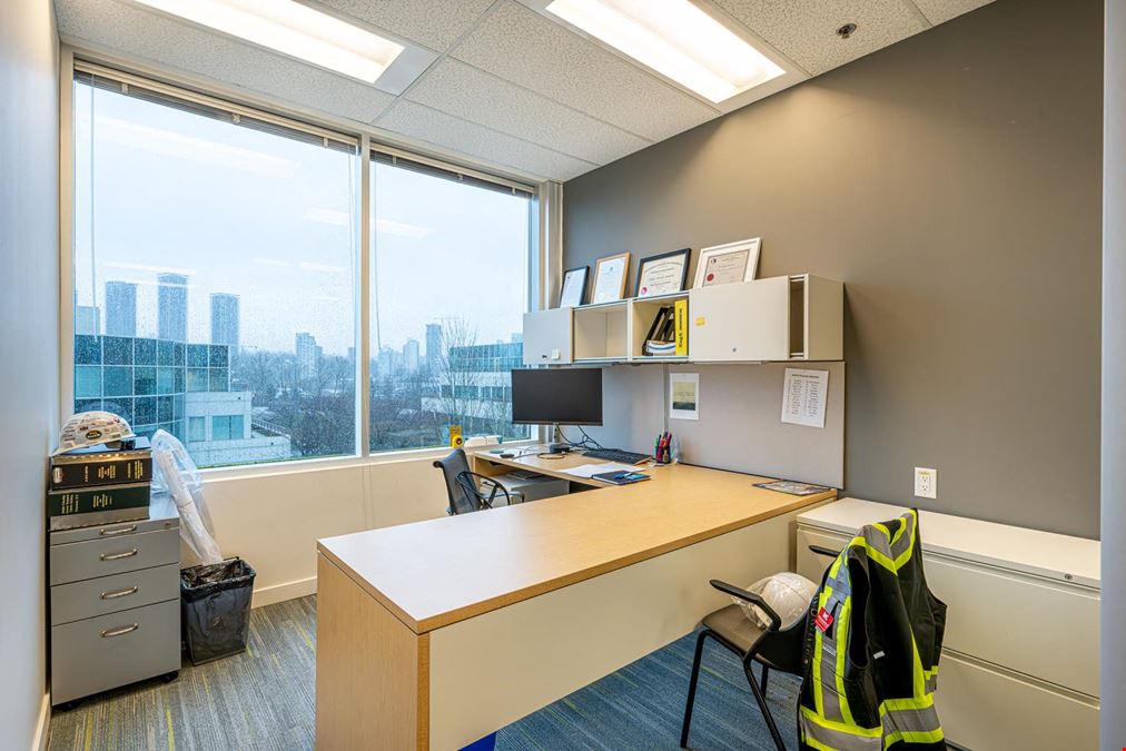 402 - 4601 Canada Way 