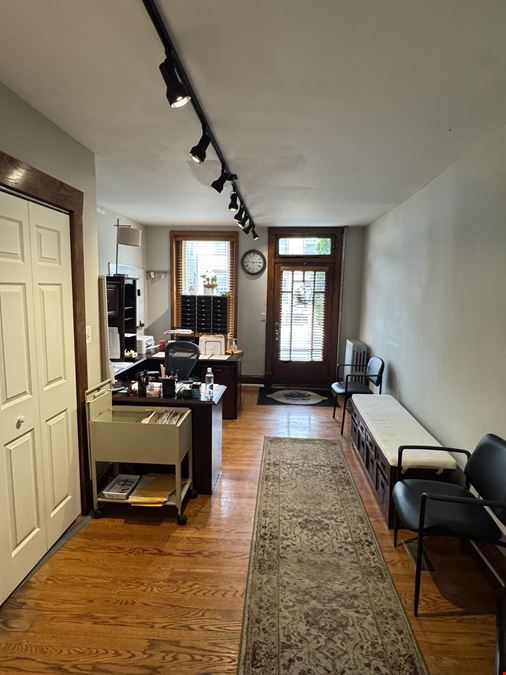 233 W Patrick St