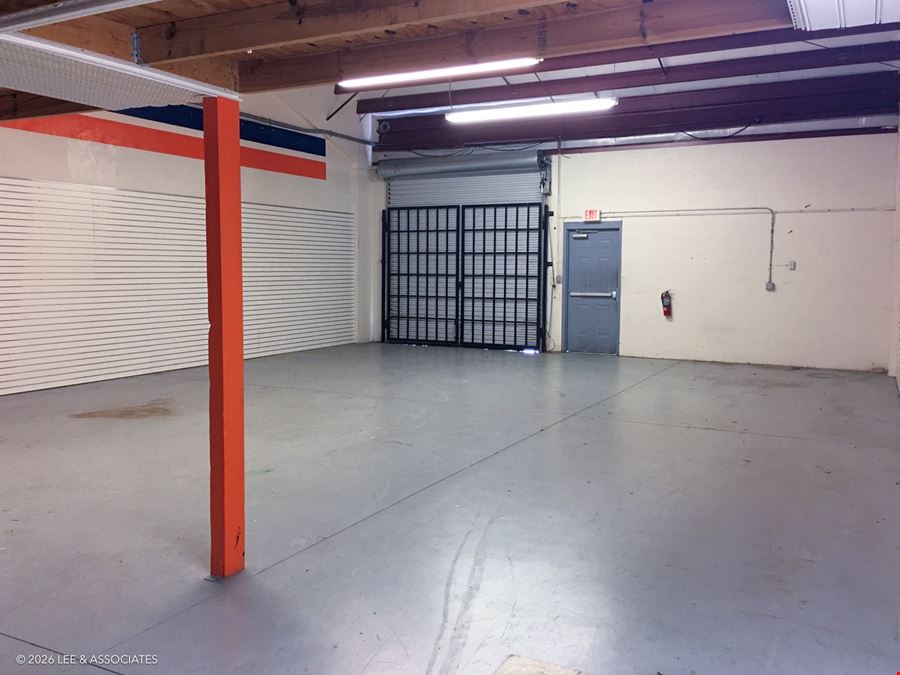 4566 NW 5th Blvd, Suite E