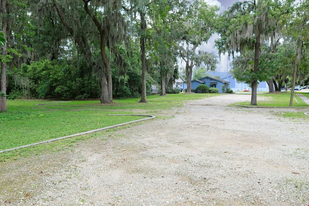 440 Kingsley Ave