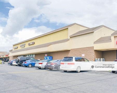Preview of Retail space for Rent at 12727 Van Nuys Blvd