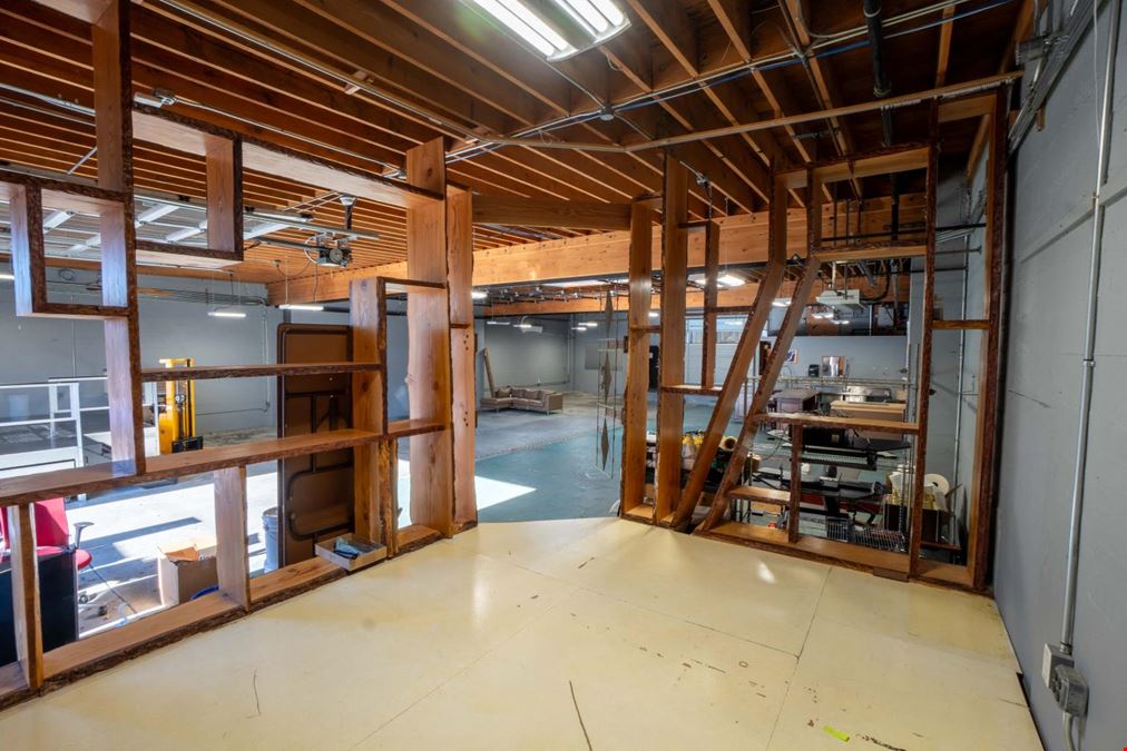 2319 NE Glisan Street, Portland, OR 97232