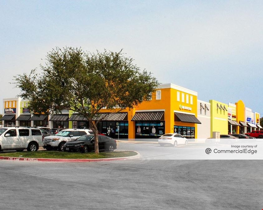 Plaza De Oro