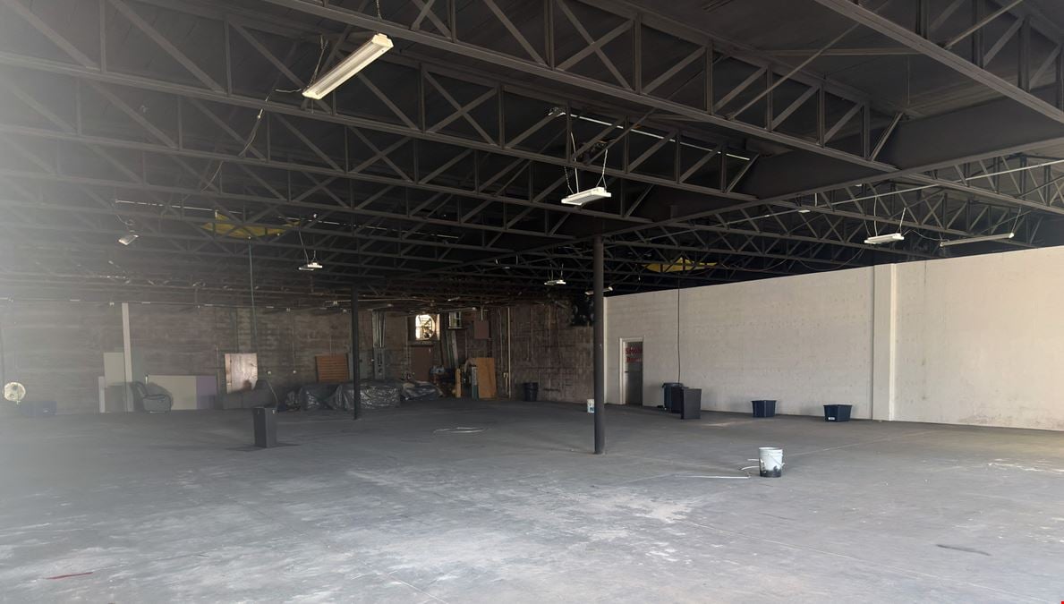 6,000 SF Industrial/Warehouse Space