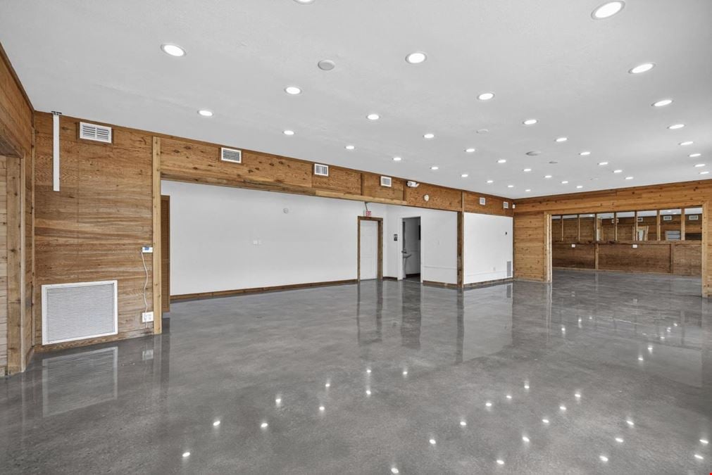17707 San Carlos Blvd