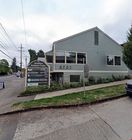 Preview of Office space for Rent at 3701 SE Milwaukie Ave