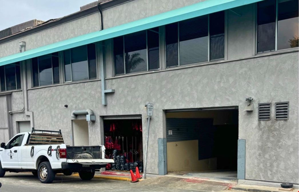 2261 Avenida De La Playa