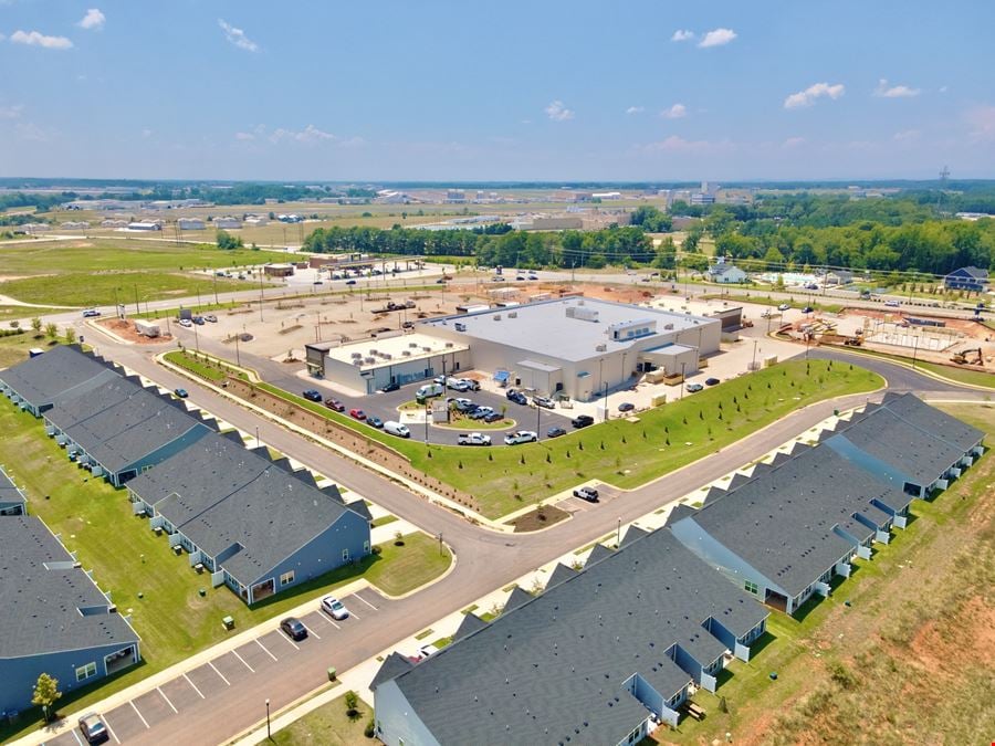 Publix-anchored Shopping Center