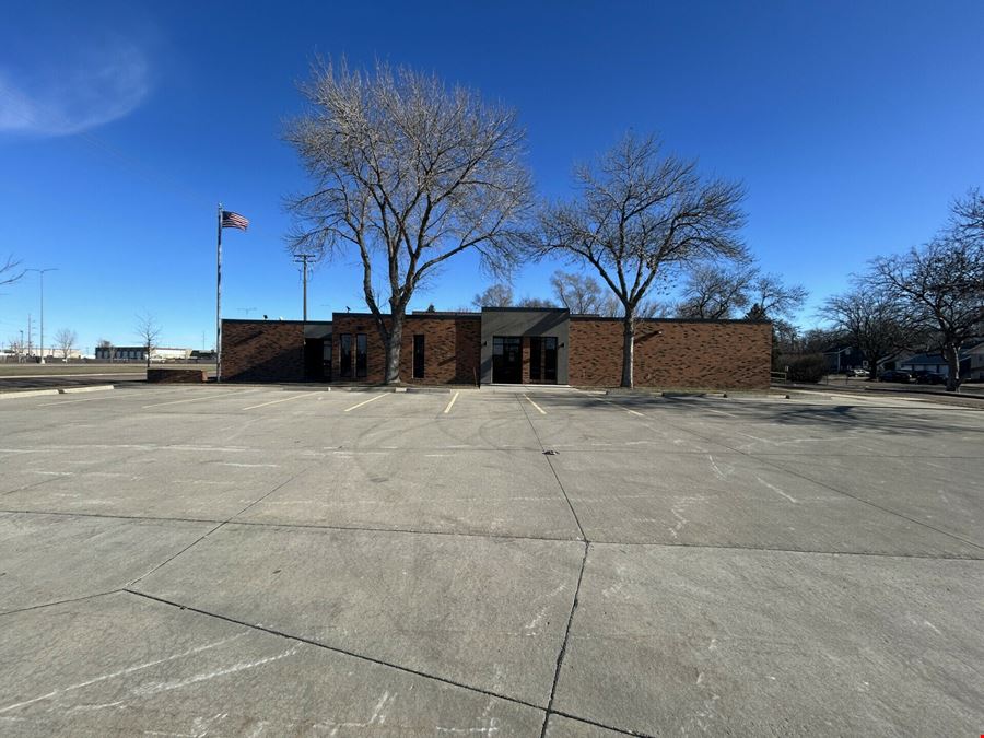 621 West Russell Street