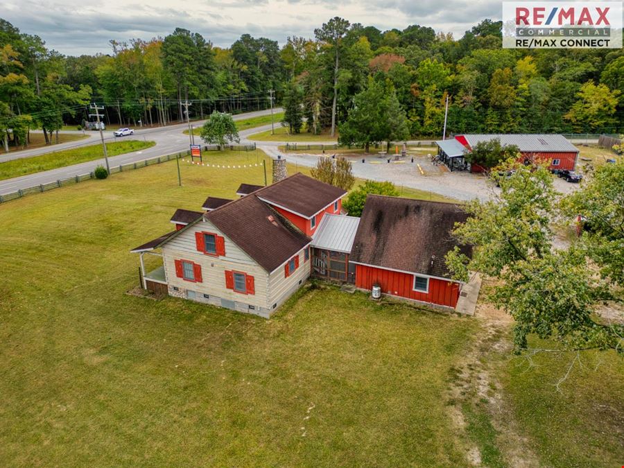 17466 Benns Church - Cottage Building Lease Listing