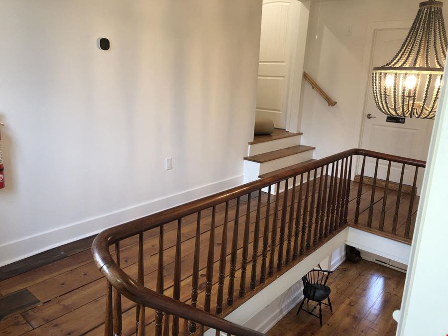 159 River Rd