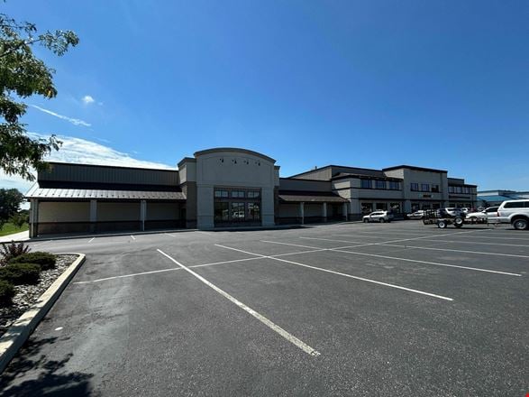 Preview of Retail space for Rent at 5004 Horseshoe Pike
