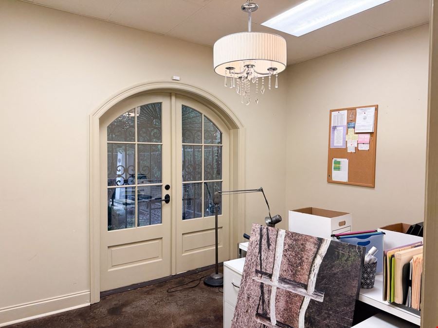Former Dermatology Clinic Near LSU