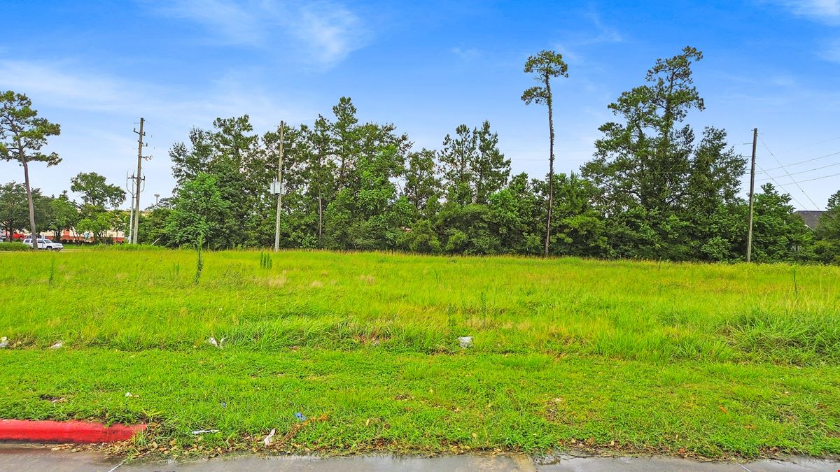 Development-Ready 1.12?Acre Commercial Parcel on FM?1960?W.