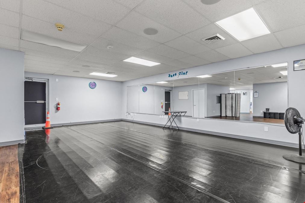 Festus Flex Warehouse/Office