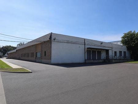 Preview of Industrial space for Rent at 475 Bloy Street