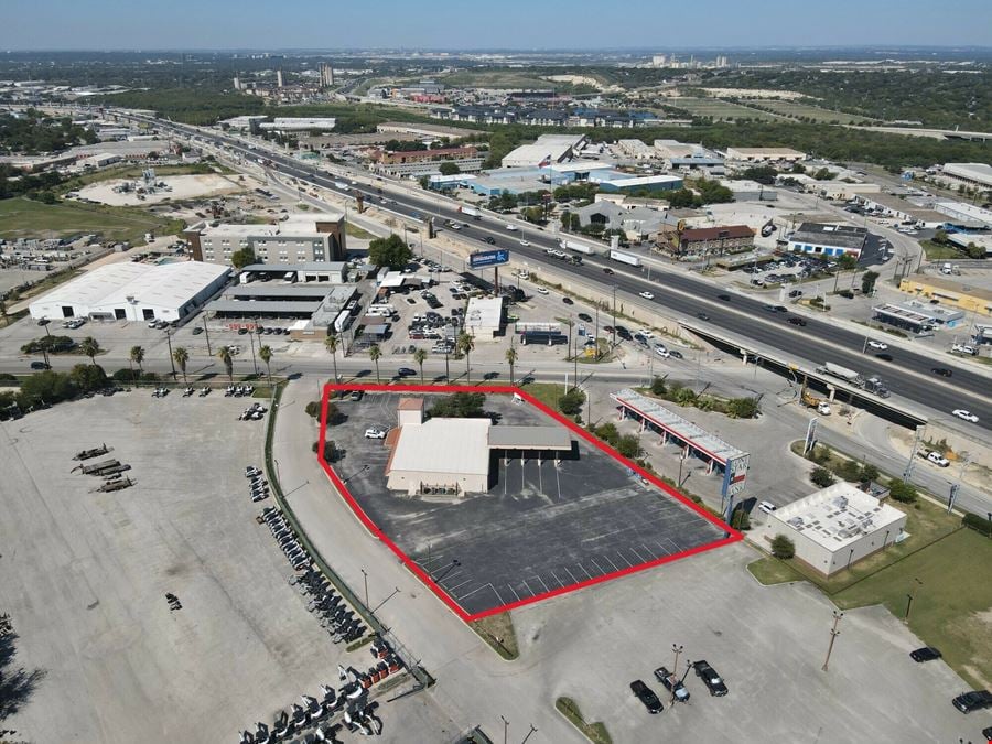 IH 35 Building For Sale