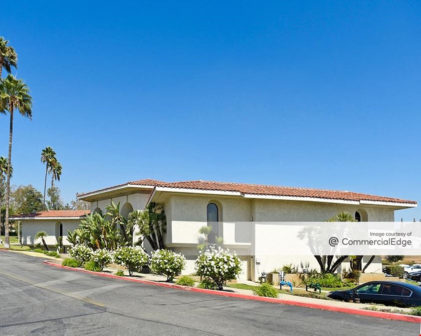 San Dimas Medical Plaza