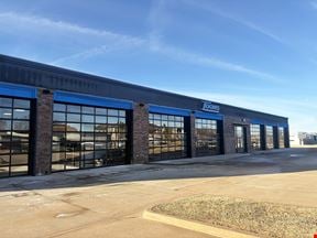 Retail Space West of Quail Springs Mall