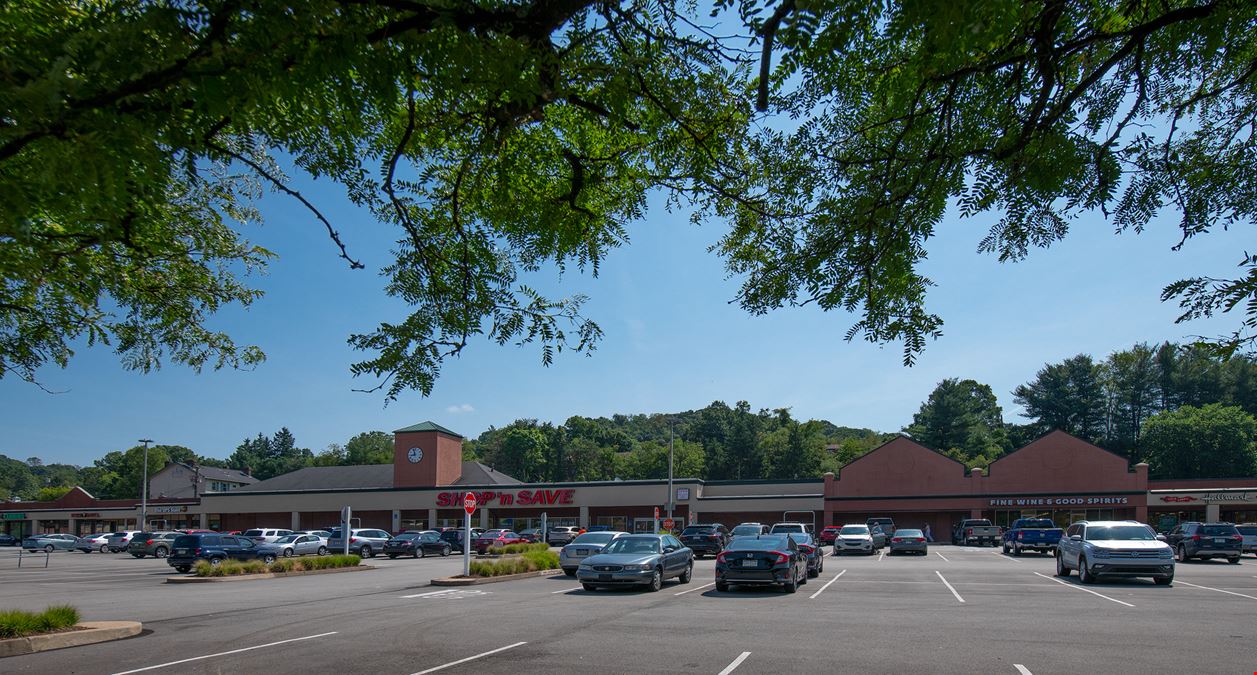 Holiday Park Shopping Center