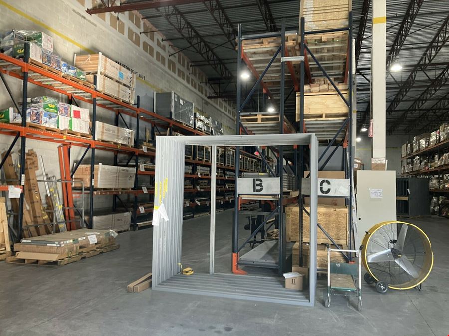 Premier Flex Space in Miramar Park of Commerce