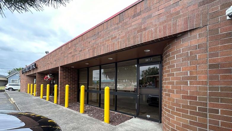 Preview of Office space for Rent at 2020 9th Ave